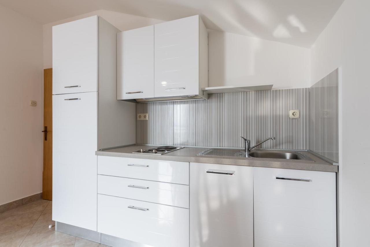 Apartments Vila Dk Malinska Kültér fotó