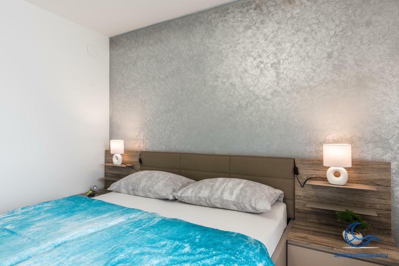 Apartments Vila Dk Malinska Kültér fotó