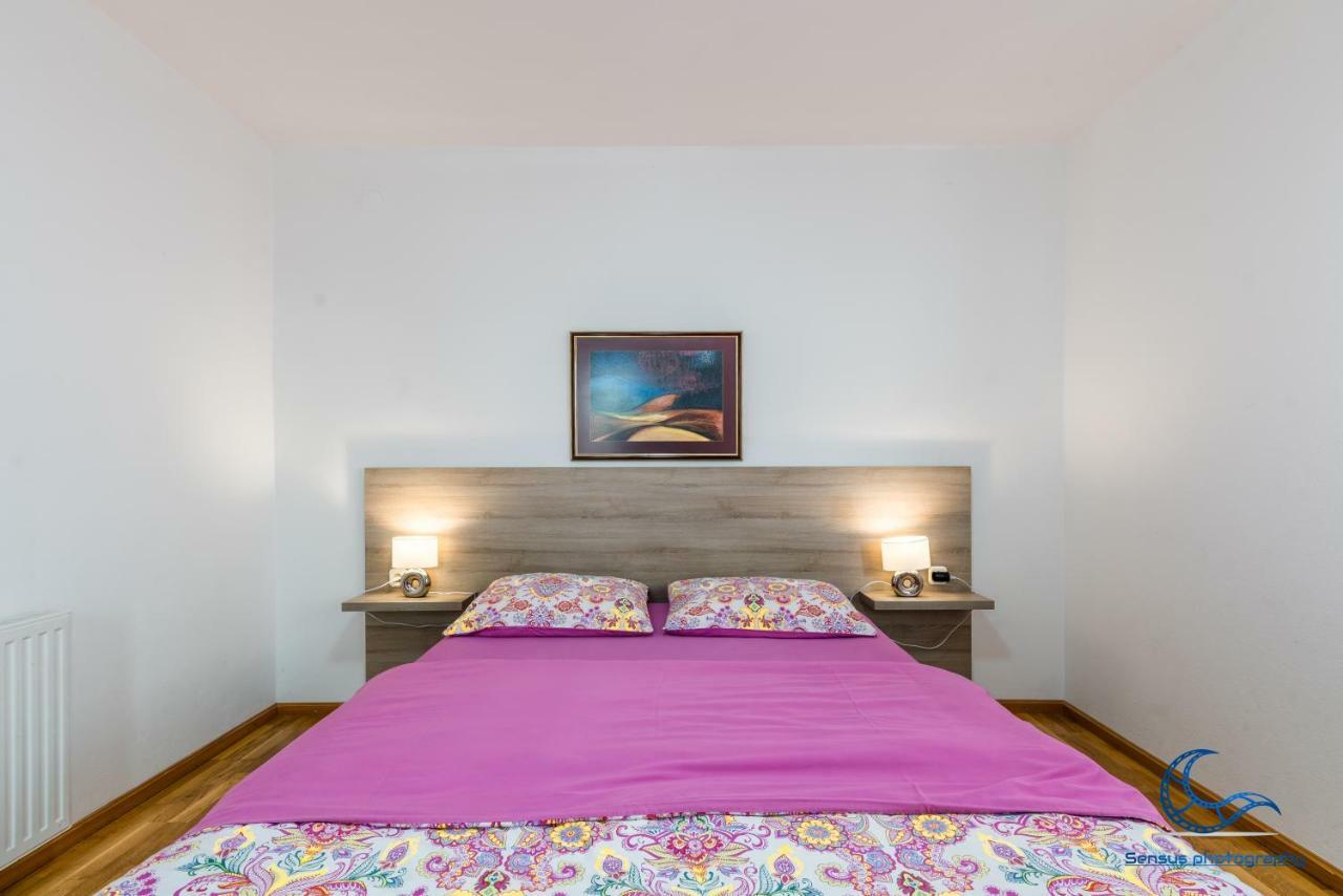 Apartments Vila Dk Malinska Kültér fotó